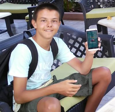 Radi Cho avatar image